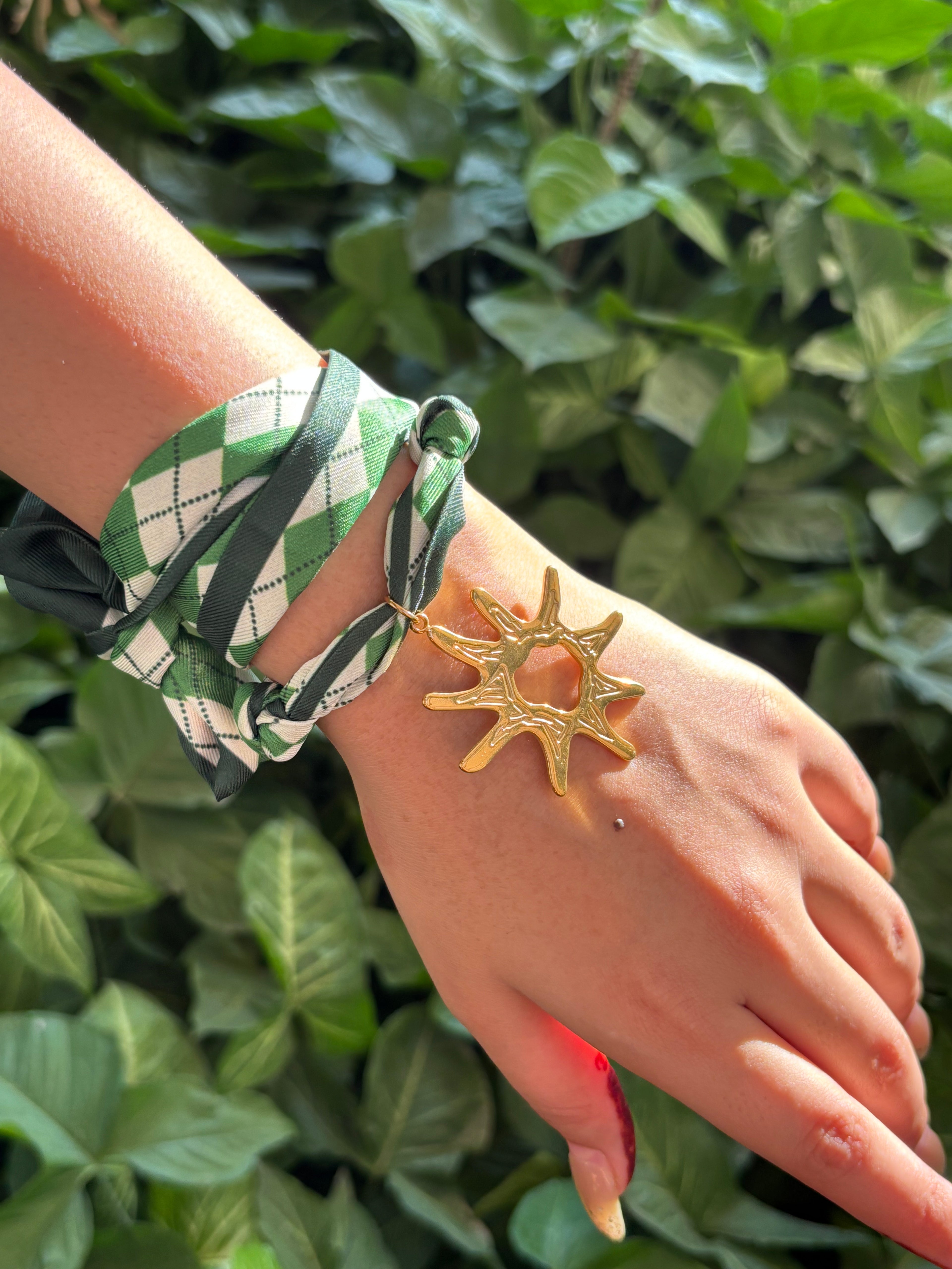 Green Argyle Scarf Sun Pendant